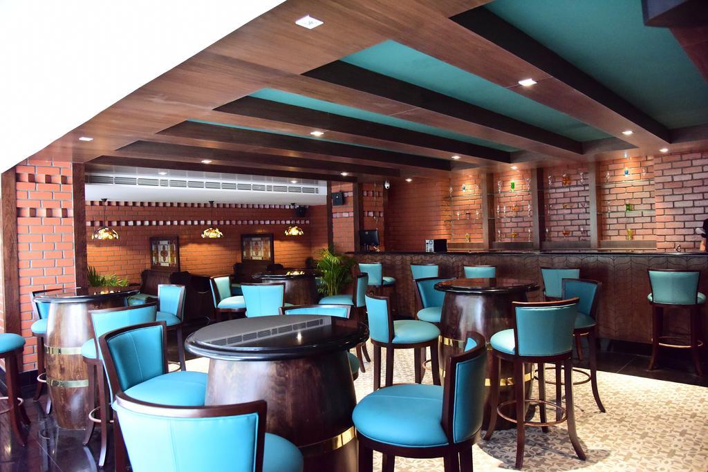 The Royal Comfort Bangalore Exteriör bild