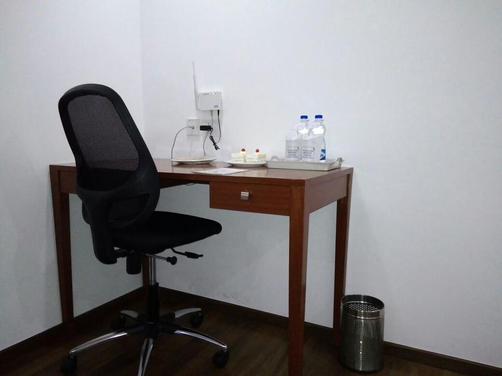 The Royal Comfort Bangalore Exteriör bild