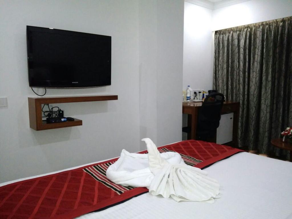 The Royal Comfort Bangalore Exteriör bild