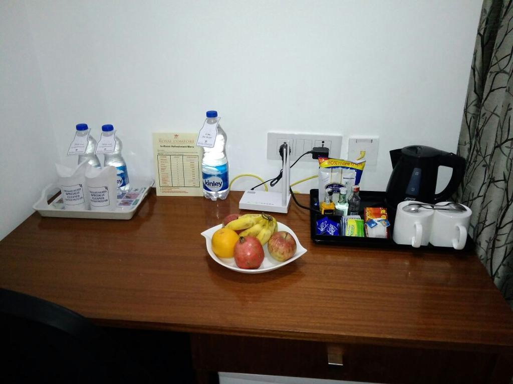 The Royal Comfort Bangalore Exteriör bild