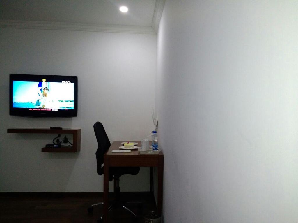 The Royal Comfort Bangalore Exteriör bild